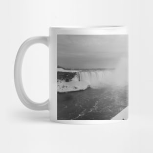Niagara Falls in Black and White Mug